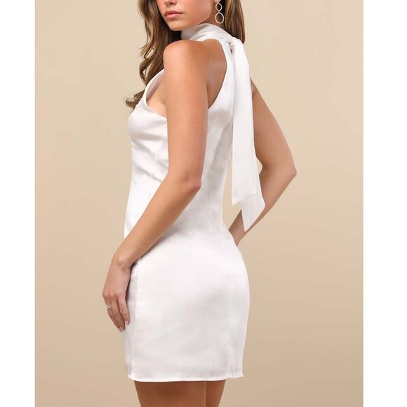 Lulus NWT Infinite Admiration White Crinkle-Woven Satin Halter Mini Dress Small - Picture 5 of 10